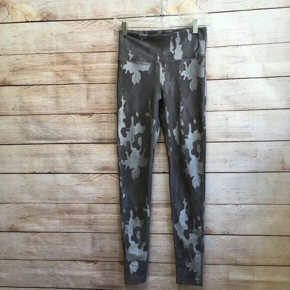 MONO B SILVER FOIL HIGH WAIST CAMO LEGGINGS IN GUN METAL - Picture 2 of 6